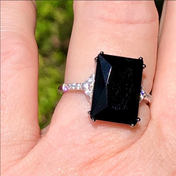 🤩Elegant Black & White 925 Sterling Ring-see option - Picture 2 of 5
